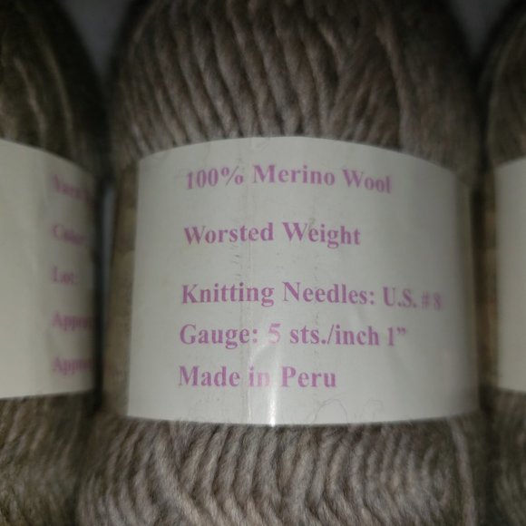 3 Skeins Frog Tree 100% Merino Wool Yarn Gray 137 Yds/1.75 Oz Each Knit Crochet - Picture 4 of 5